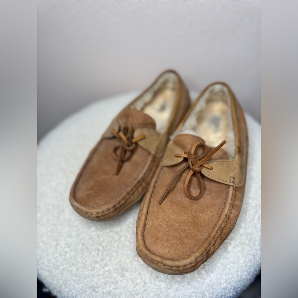 UGG Byron Indoor Outdoor Moccasin Slippers size 11